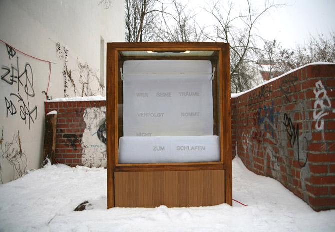 T.R.A.U.M. von Barbara Caveng