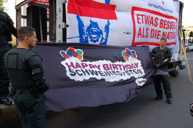 Etwas besseres als die Nation