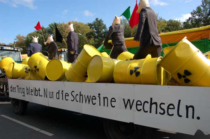 Der Trog bleibt. Nur die Schweine wechseln
